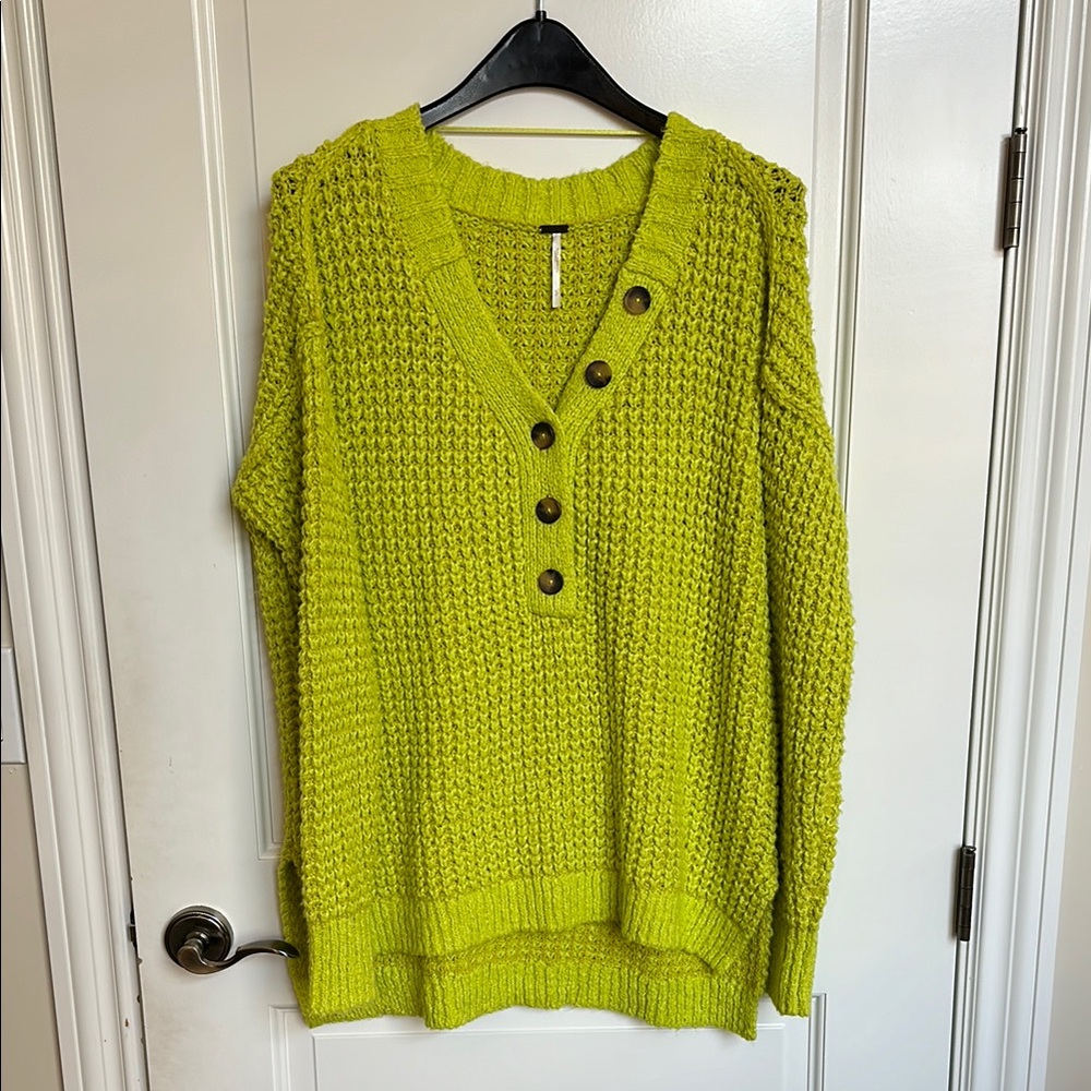 Women's Free People Acid Lime Combo Button Sweater size: S